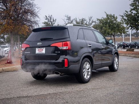 Used 2015 Kia Sorento EX image 5
