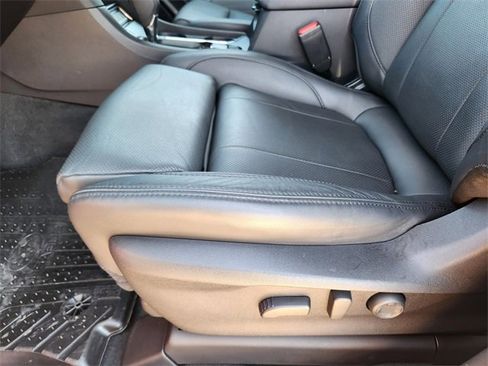 Certified 2025 Subaru Ascent Bronze Edition w/ Popular Package #2 image 26