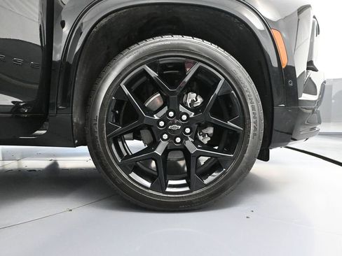 Used 2026 Chevrolet Traverse RS image 14
