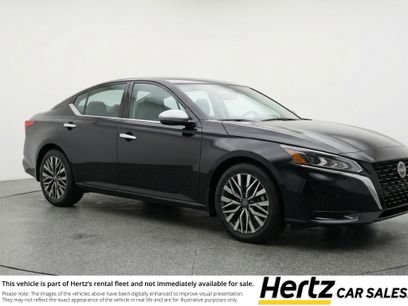 Used 2025 Nissan Altima 2.5 SV