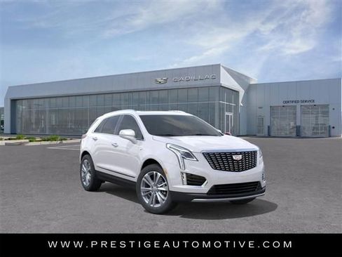 Used 2025 Cadillac XT5 Premium Luxury AWD/4WD image 1