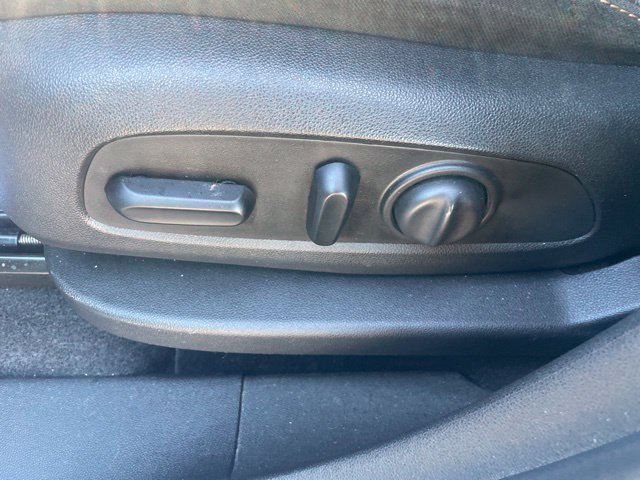 Used 2019 Chevrolet Equinox LT AWD/4WD image 15