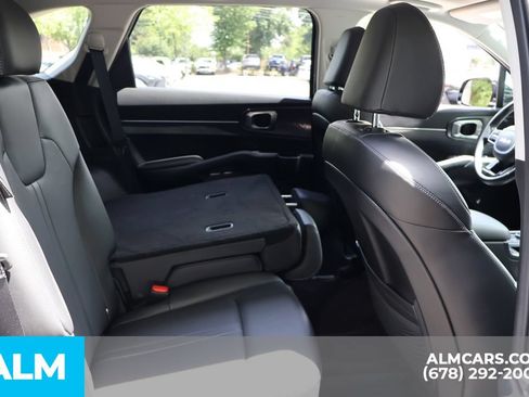 Used 2025 Kia Sorento S w/ Panoramic Sunroof Package FWD image 24