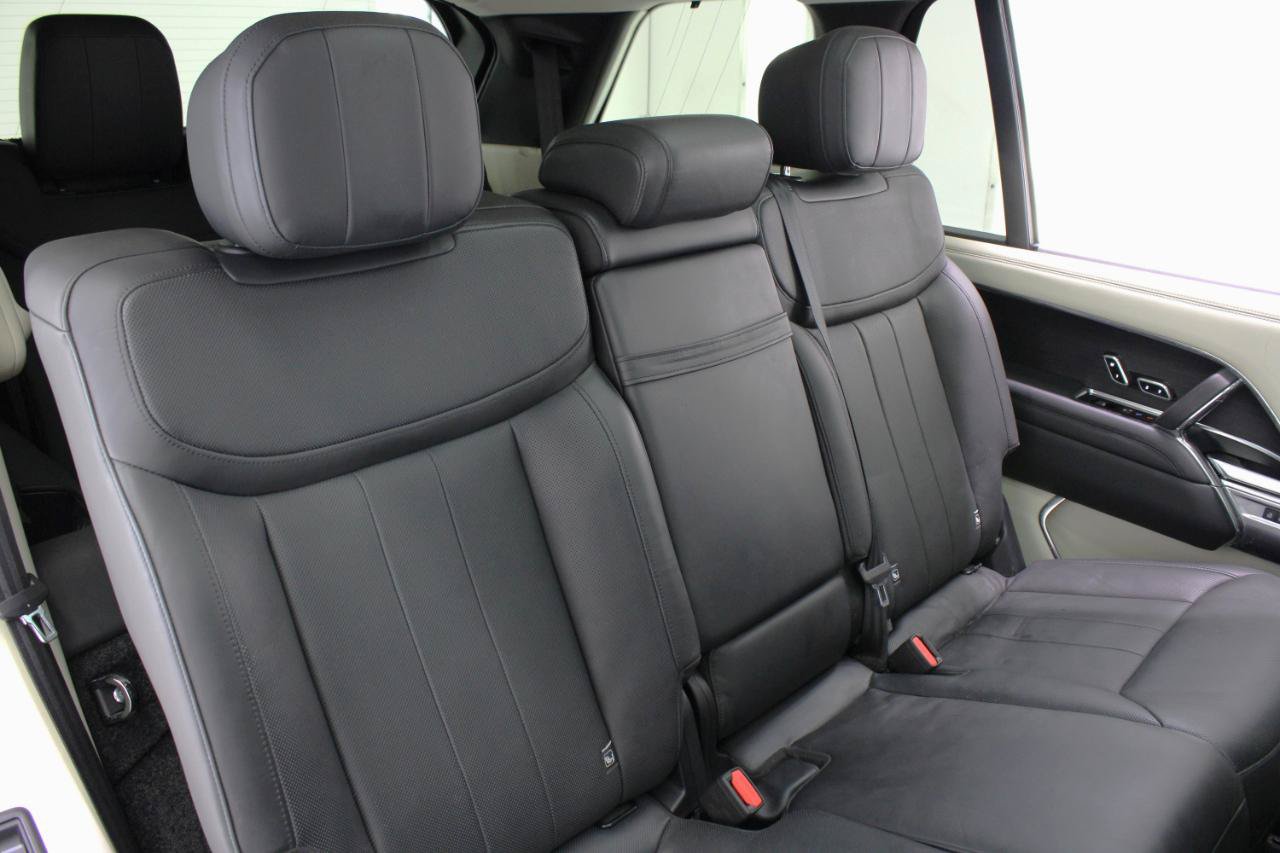 Used 2022 Land Rover Range Rover Long Wheelbase SE AWD/4WD image 46
