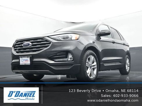 Used 2019 Ford Edge SEL w/ Equipment Group 201A AWD/4WD image 9