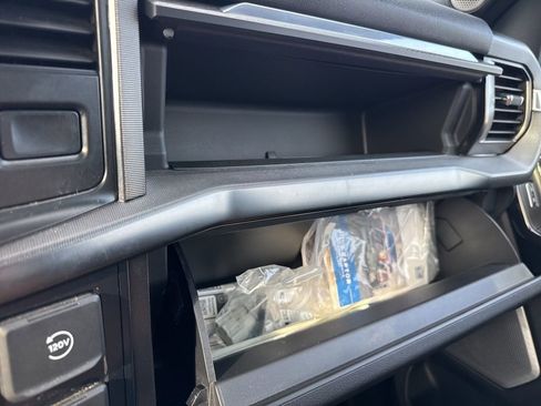 Certified 2023 Ford F150 Platinum w/ Equipment Group 701A High image 37