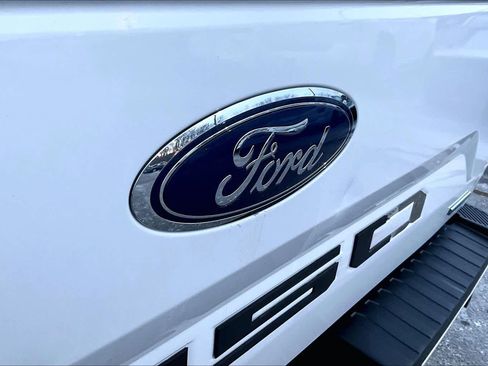 Used 2018 Ford F150 XLT w/ Equipment Group 302A Luxury image 28