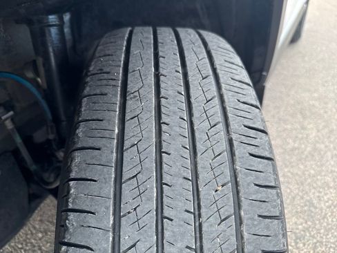 Used 2024 Toyota RAV4 LE image 43