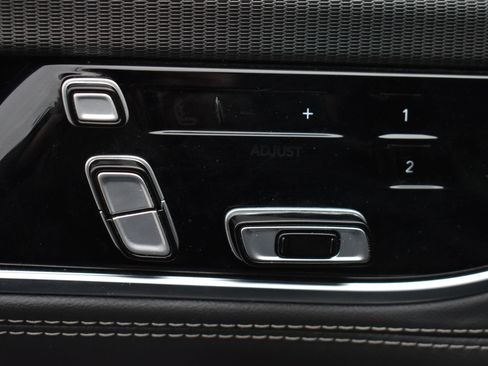 Used 2024 Jeep Grand Wagoneer L Series II w/ Quick Order Packagew 28T image 12