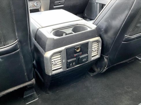 Used 2019 Ford F250 Platinum w/ Platinum Ultimate Package AWD/4WD image 10