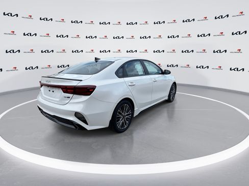 Certified 2023 Kia Forte GT-Line w/ GT-Line Technology Package FWD image 8