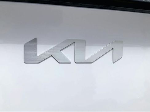 Certified 2026 Kia Sportage EX FWD image 59