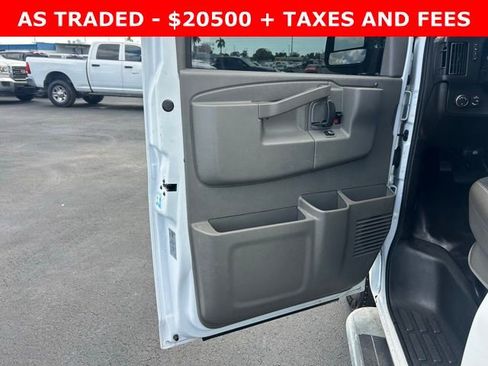 Used 2022 Chevrolet Express 2500 w/ Driver Convenience Package RWD image 11