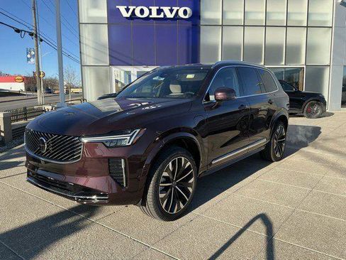 New 2026 Volvo XC90 T8 Ultra w/ Protection Package Premier AWD/4WD image 1