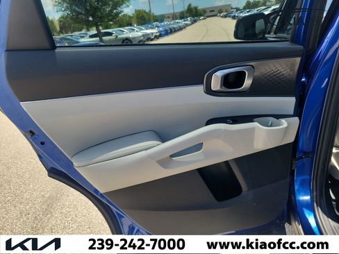 Certified 2023 Kia Sorento S w/ Panoramic Sunroof Package FWD image 12