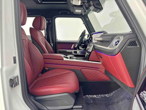 Used 2022 Mercedes-Benz G 63 AMG Squared image 16