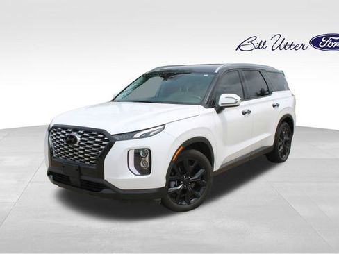 Used 2022 Hyundai Palisade SEL w/ Premium Package FWD image 1