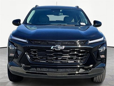 New 2026 Chevrolet Trax ACTIV w/ Sunroof Package image 2