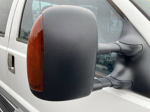 Used 2004 Ford F350 Lariat image 41