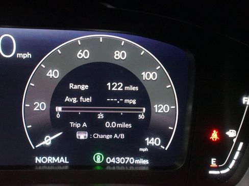 Used 2023 Honda Pilot Elite image 17