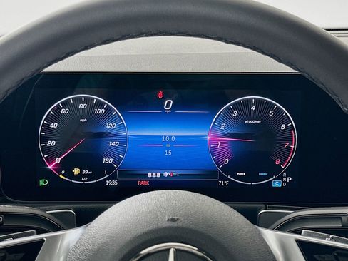 New 2026 Mercedes-Benz GLB 250 image 13