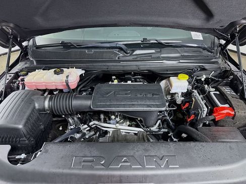 Used 2024 RAM 1500 Big Horn image 28