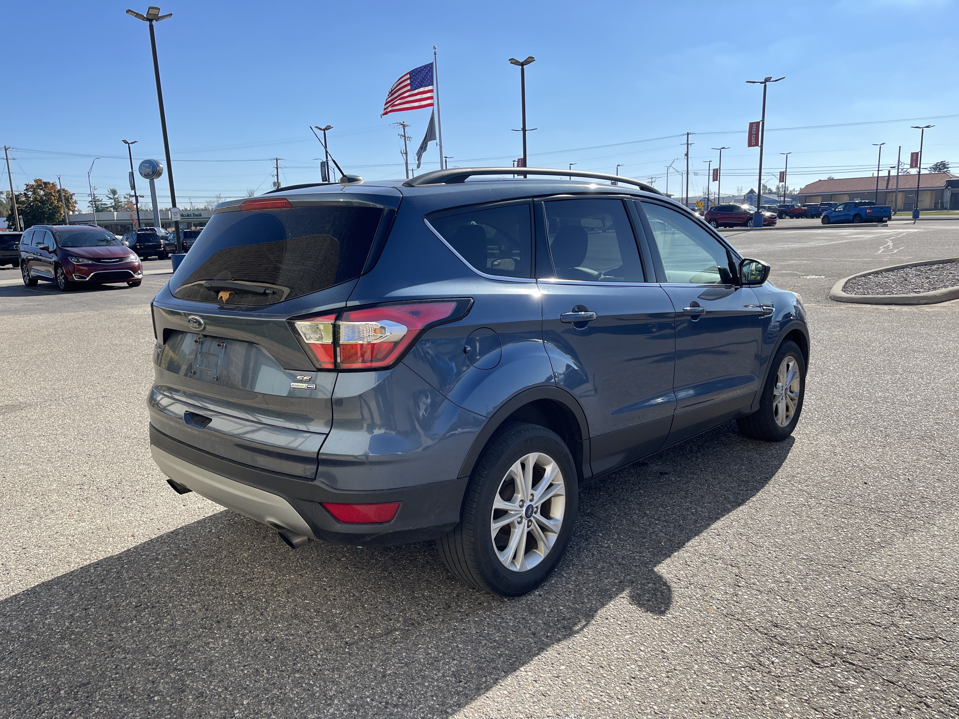 Used 2018 Ford Escape SE AWD/4WD image 4