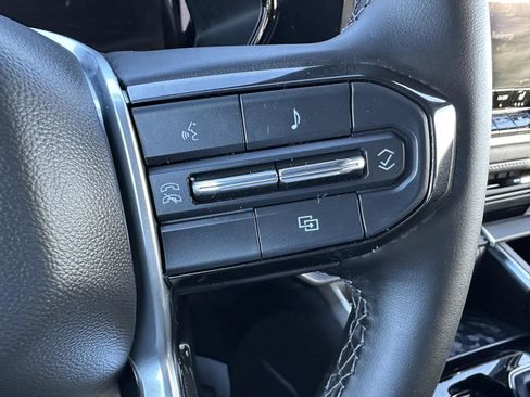 Used 2026 Chevrolet Colorado LT w/ Advanced Trailering Package image 29