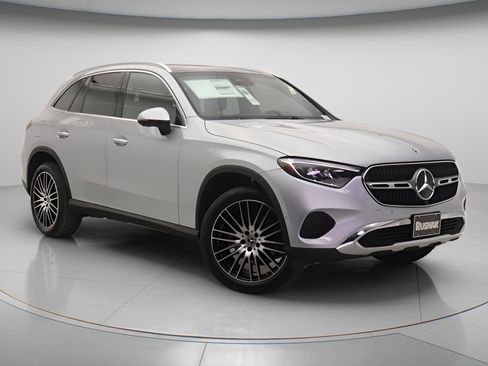 New 2026 Mercedes-Benz GLC 300 image 1