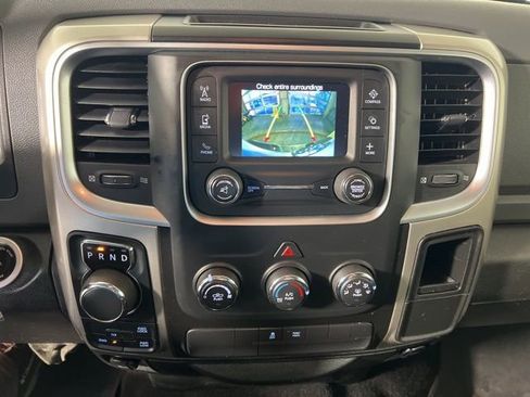 Used 2019 RAM 1500 Classic SLT image 19