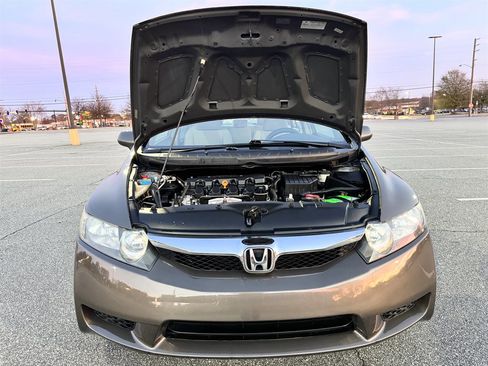 Used 2010 Honda Civic LX image 20