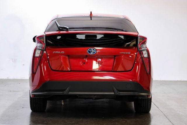 Used 2017 Toyota Prius Three Touring w/ Carpet Mat Package FWD image 11