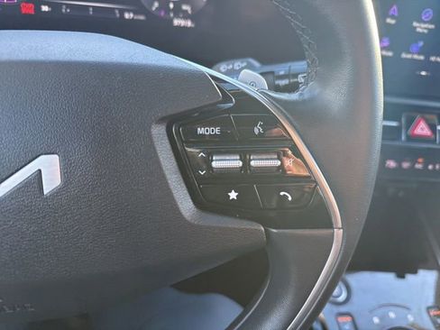 Used 2023 Kia Niro Wind image 23