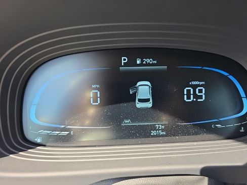 Used 2026 Hyundai Venue SEL FWD image 13