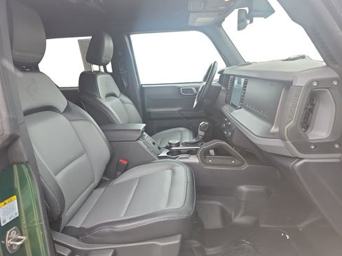 Used 2024 Ford Bronco Everglades image 15