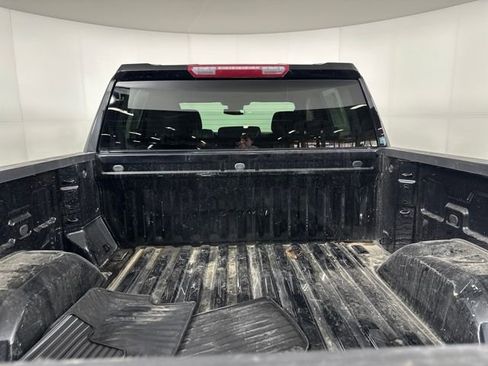 Used 2025 GMC Sierra 1500 Elevation image 26