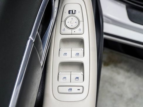 Used 2023 Hyundai Sonata SEL w/ Convenience Package FWD image 38