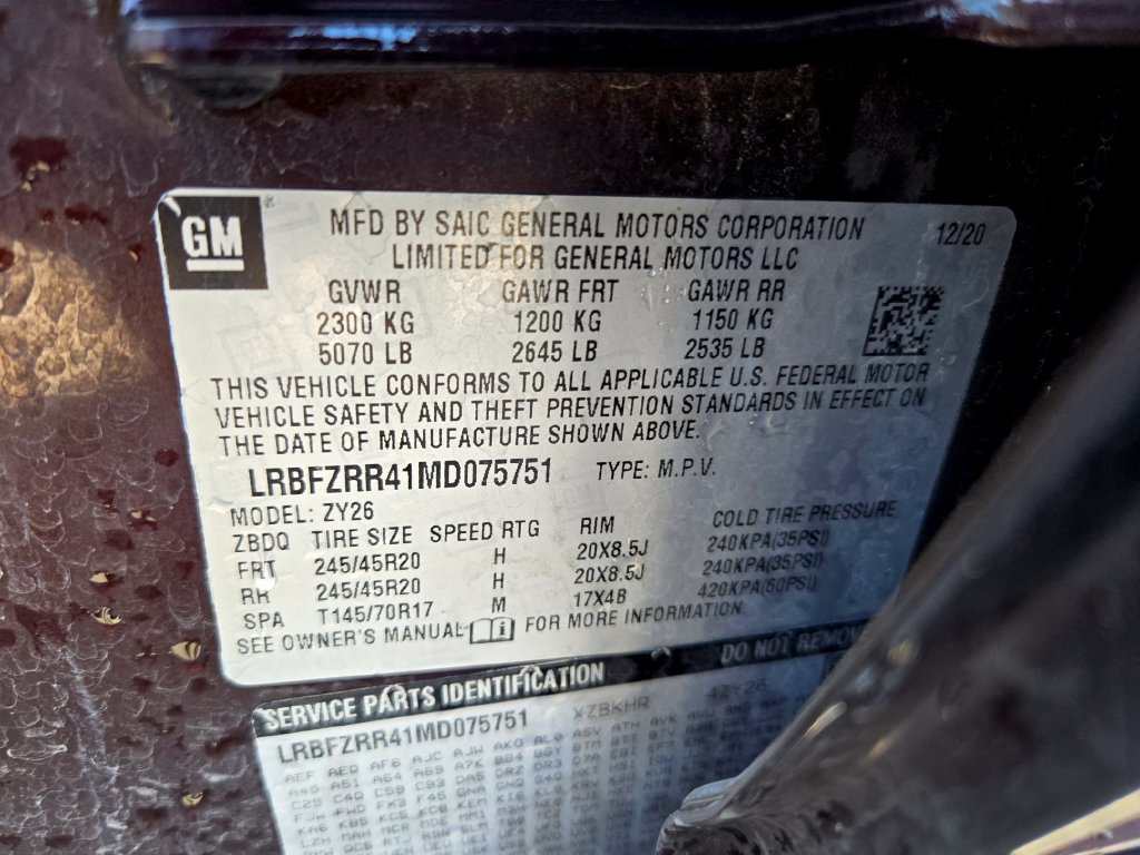 Used 2021 Buick Envision Avenir w/ Technology Package II FWD image 32