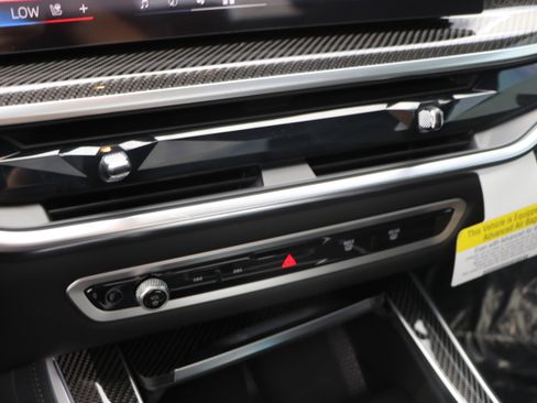 New 2026 BMW X5 M60i image 23