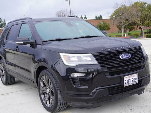 Used 2018 Ford Explorer Sport w/ Equipment Group 401A image 8