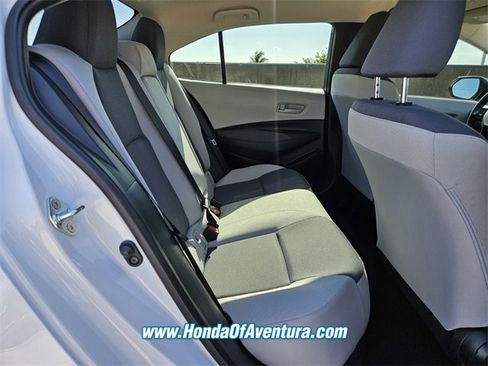 Used 2024 Toyota Corolla LE image 12