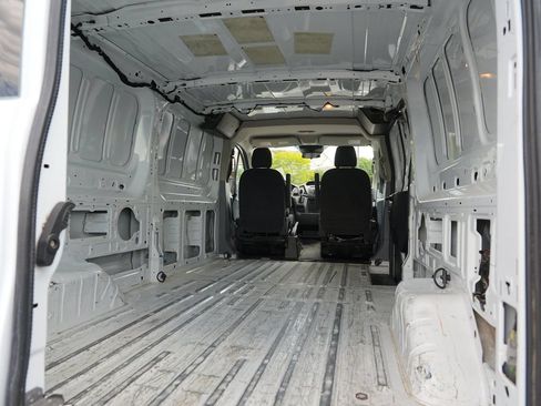 Used 2016 Ford Transit 350 148 Low Roof RWD image 18
