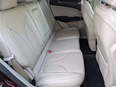 Used 2018 Lincoln MKC Reserve w/ Lincoln MKC Climate Package image 19