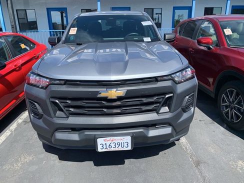 Used 2023 Chevrolet Colorado W/T image 3