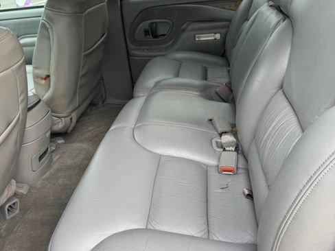 Used 1995 Chevrolet Tahoe 4WD image 10