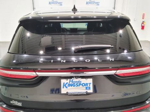 Used 2022 Lincoln Corsair AWD w/ Equipment Group 101A image 8