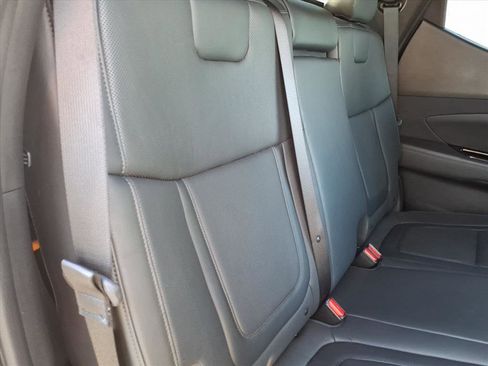 Used 2022 Hyundai Santa Cruz Limited image 15