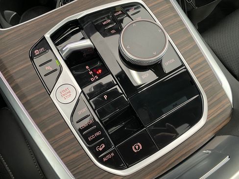 New 2026 BMW X5 xDrive40i w/ Premium Package image 18