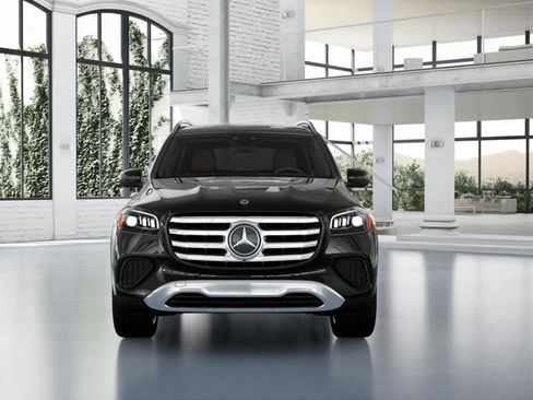 New 2026 Mercedes-Benz GLS 450 4MATIC image 8
