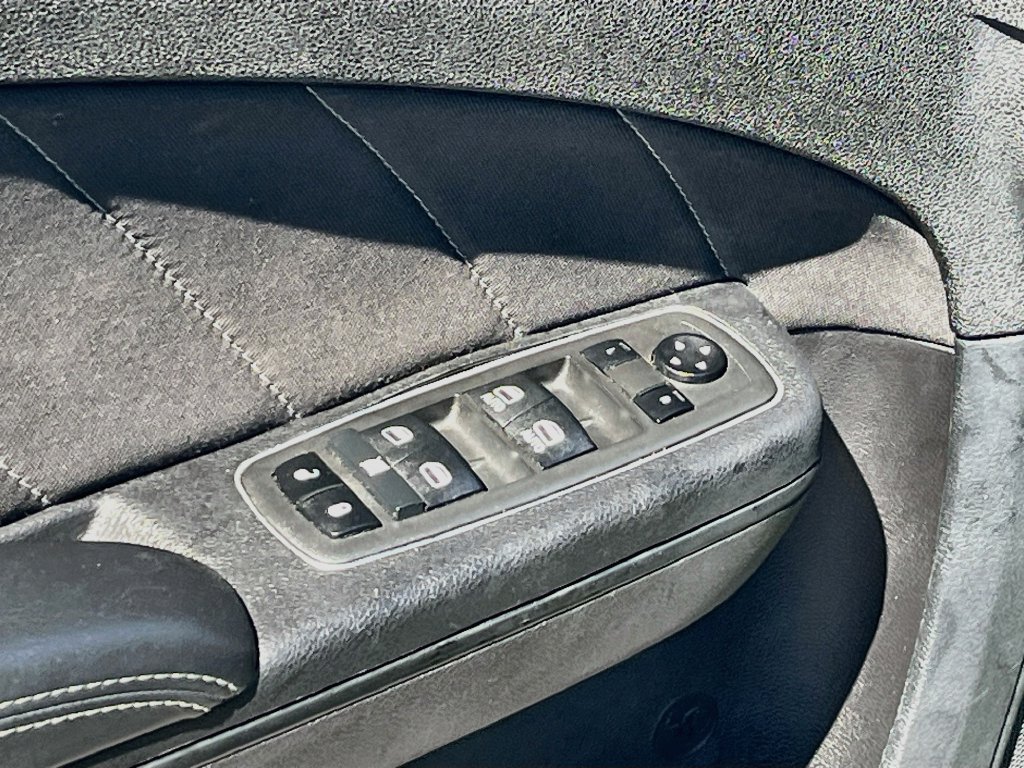 Used 2022 Dodge Charger R/T w/ Navigation & Travel Group RWD image 18